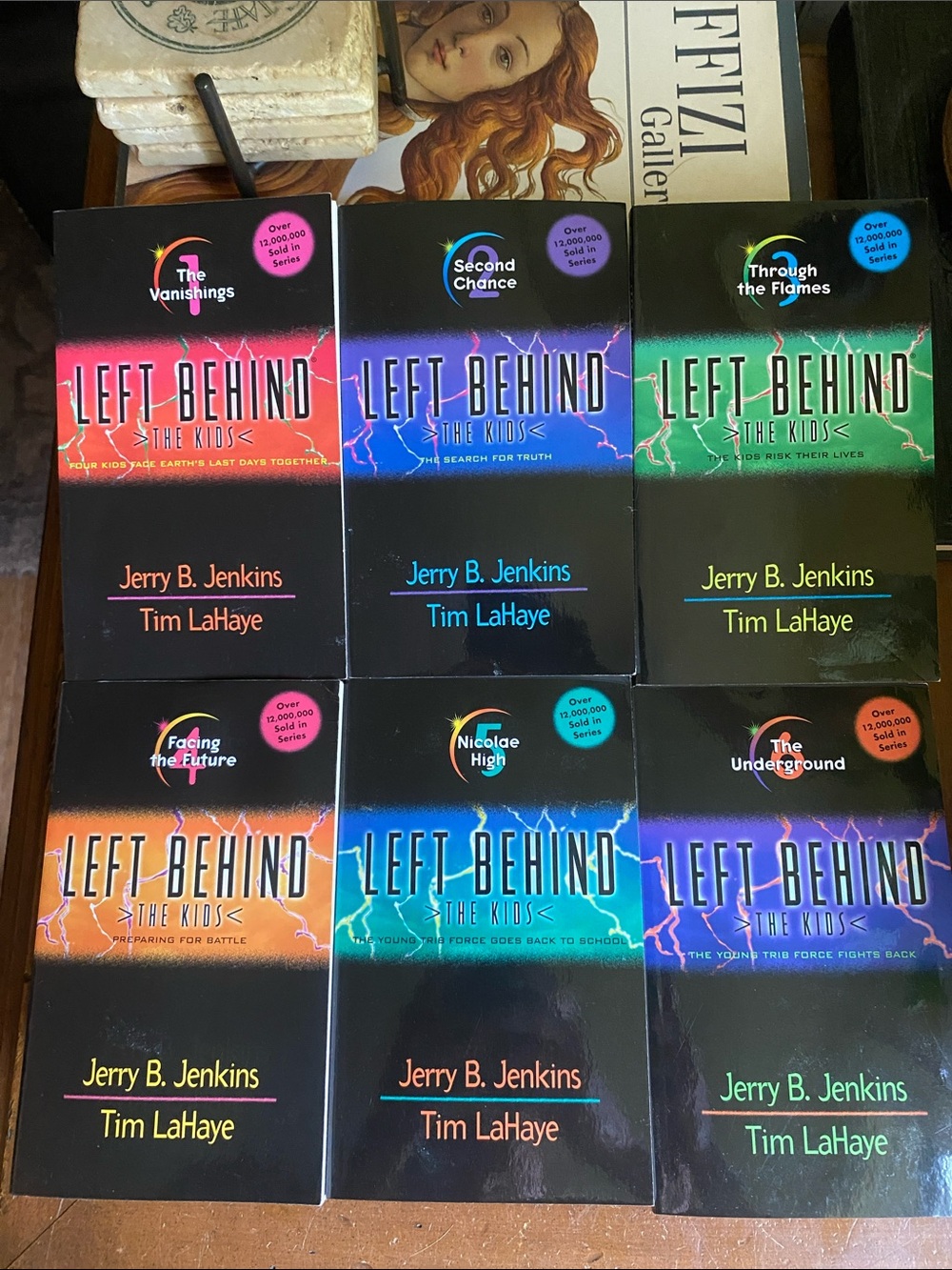 Left Behind: The Kids Series Paperbacks 1-6
Jenkins LaHaye No Box Good Condition